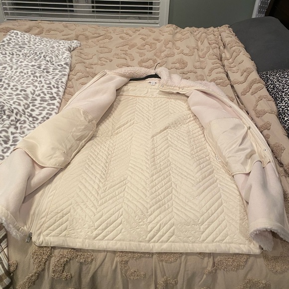 Athleta XL Women’s Cozy Day Hybrid Coat - Picture 7 of 13